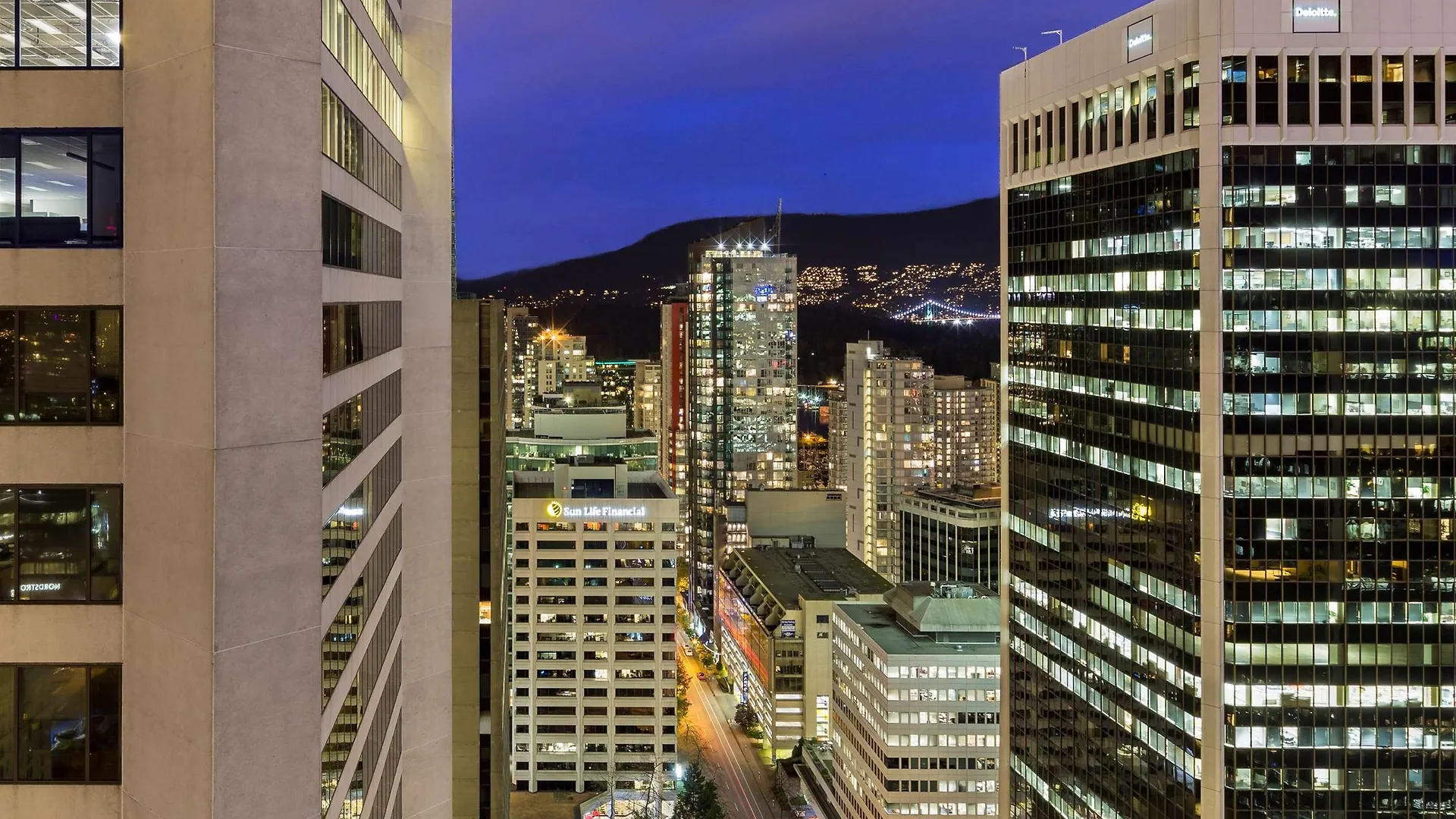 Hyatt Regency Vancouver 5*,