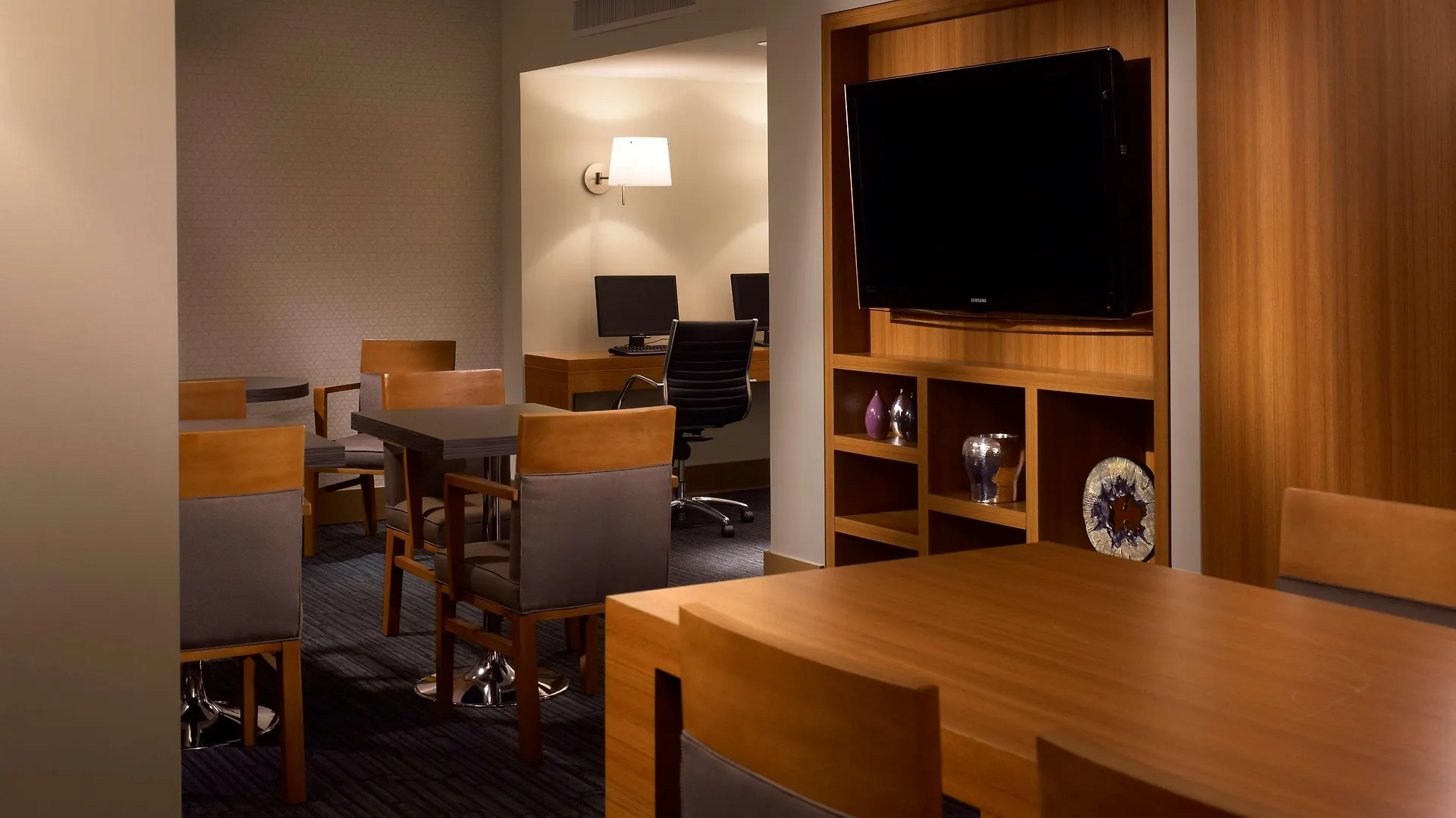 Hyatt Regency Vancouver 5*,